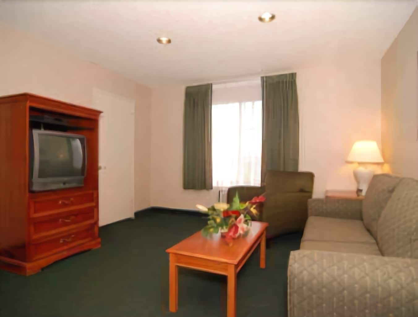 Express & Chatsworth By Ihg 2* Los Angeles