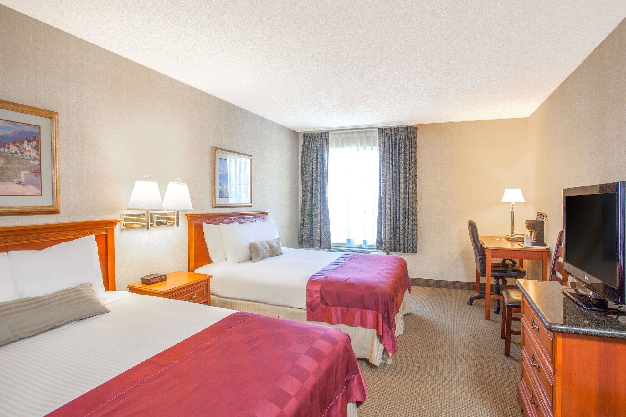 Express & Chatsworth By Ihg Hotel Los Angeles
